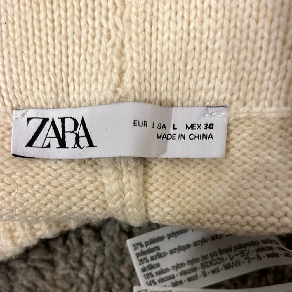 Zara Cream Knit set with Ruched Detail - Picture 6 of 6